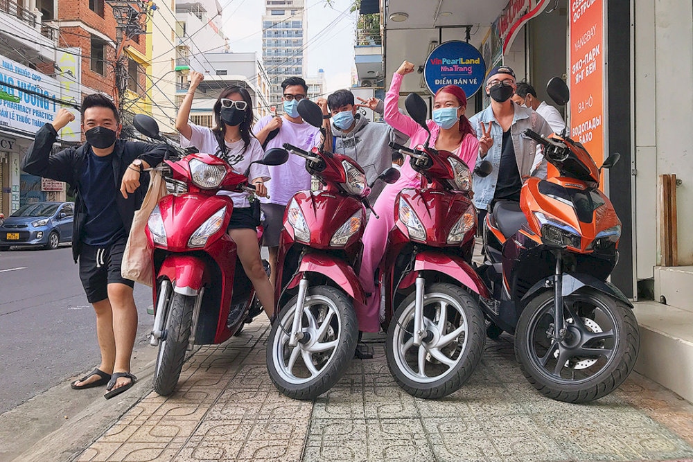 Bạn có thể lựa chọn thuê xe máy